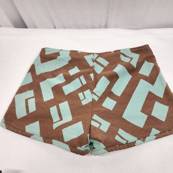 Plenty by Tracy Reede Geometric Jacquard Simple Short Size 2 - Picture 2 of 8